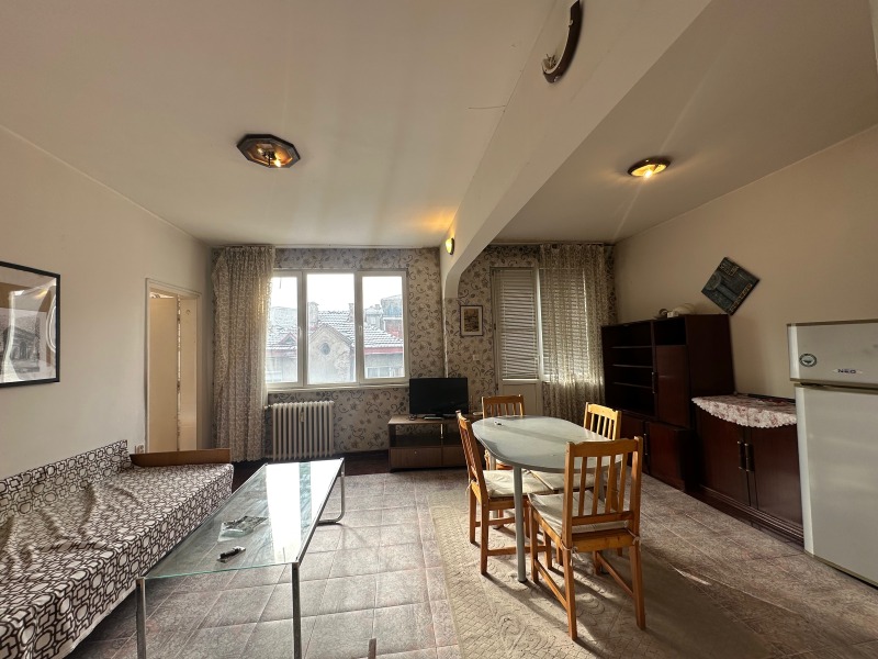 Продава 3-СТАЕН, гр. София, Център, снимка 2 - Апартаменти - 53355897