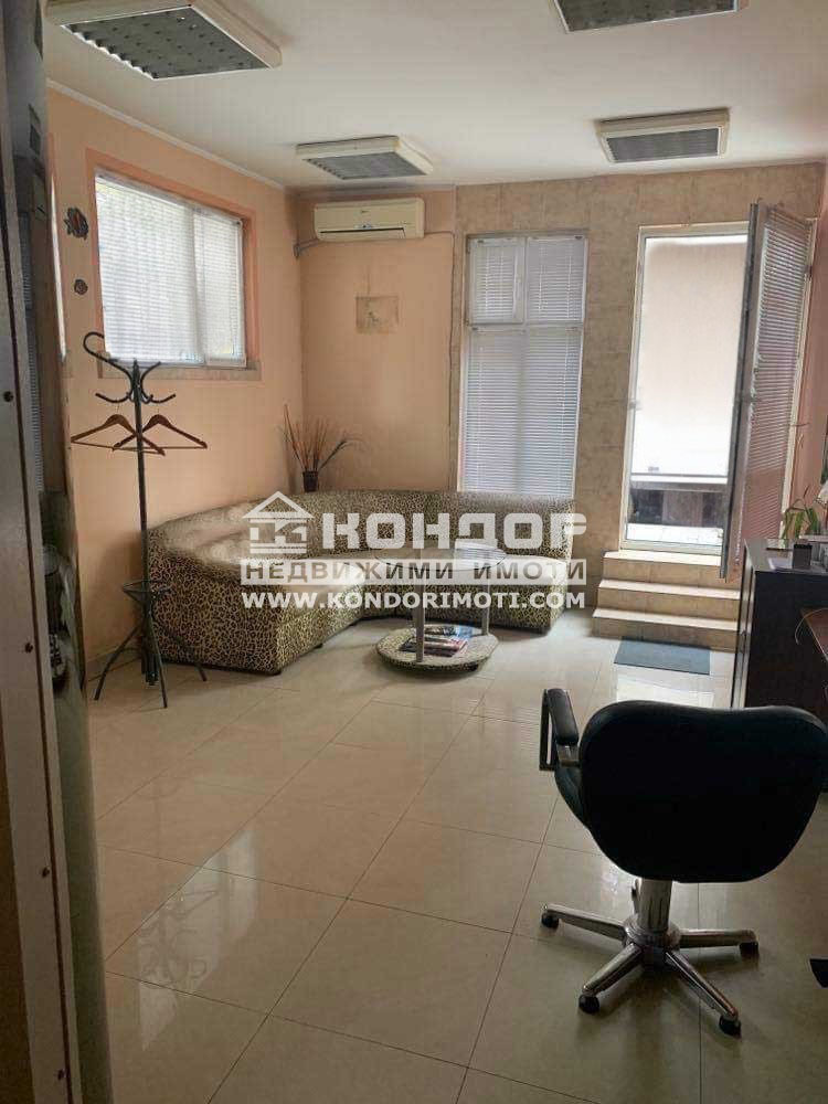 Na prodej  Kancelář Plovdiv , Centar , 30 m2 | 49918404 - obraz [3]