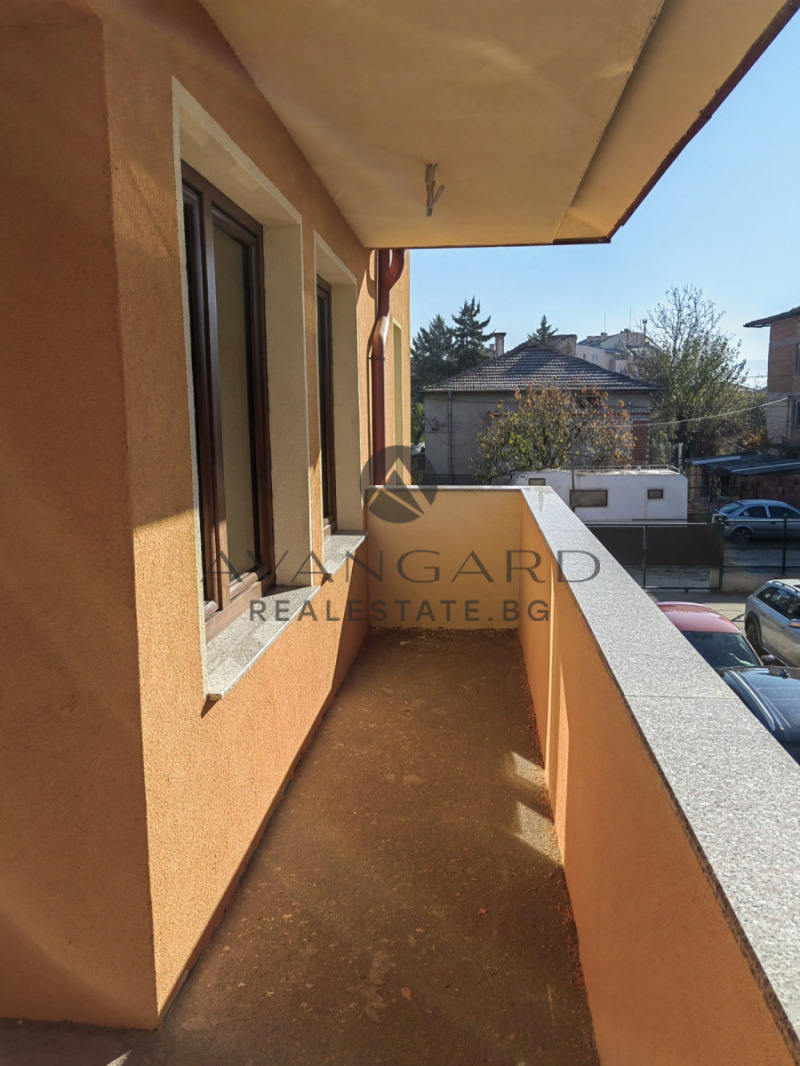 For Sale  House Plovdiv , Proslav , 470 sq.m | 37640830 - image [12]