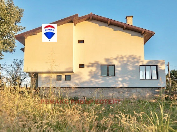 Till salu  Hus region Ruse , Stjraklevo , 168 kvm | 49780322 - bild [3]