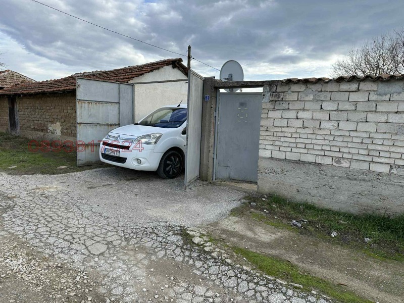 Продава КЪЩА, с. Горна махала, област Пловдив, снимка 11 - Къщи - 52782845