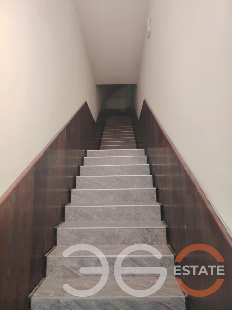 Продава ХОТЕЛ, гр. Варна, ЖП Гара, снимка 11 - Хотели - 53049816