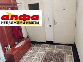 3 Schlafzimmer Zentar, Dobritsch