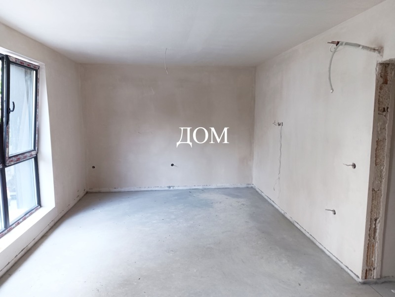 Zu verkaufen  1 Schlafzimmer Schumen , 5-ti polk , 77 qm | 57137683