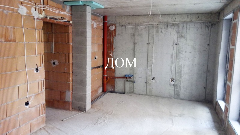 Продава  3-стаен, град Шумен, 5-ти полк •  204 000 лв. • ID 77015492 — holmes.bg - [1] 