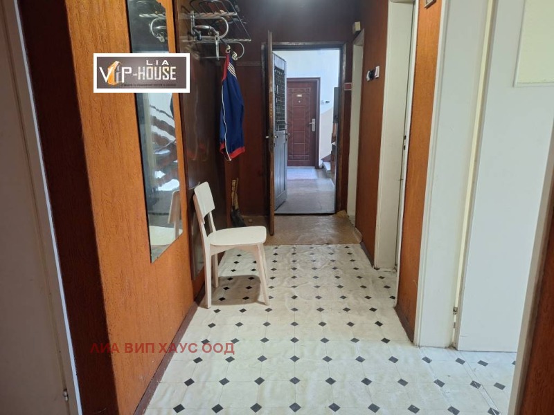Продава  3-стаен град Пазарджик , Запад , 83 кв.м | 78025179 - изображение [13]