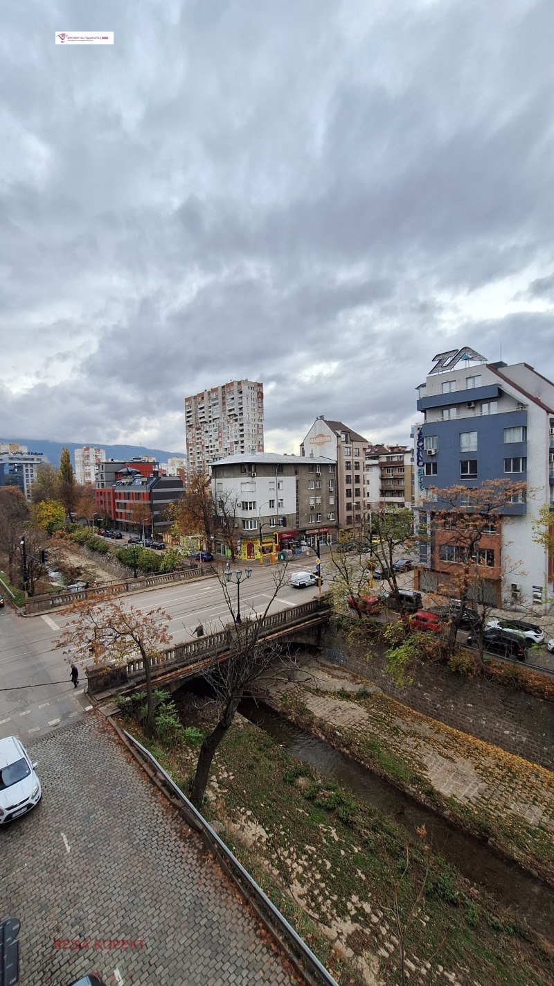 Продава 3-СТАЕН, гр. София, Център, снимка 6 - Апартаменти - 53283989