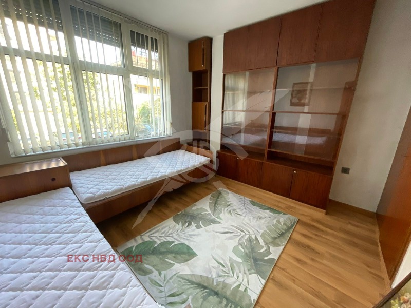 En venta  3 dormitorios Plovdiv , Kyuchuk Parizh , 93 metros cuadrados | 21840506 - imagen [7]
