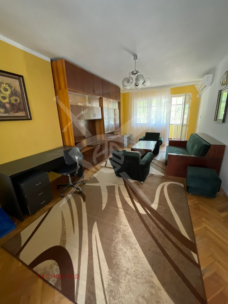 En venta  3 dormitorios Plovdiv , Kyuchuk Parizh , 93 metros cuadrados | 21840506 - imagen [13]