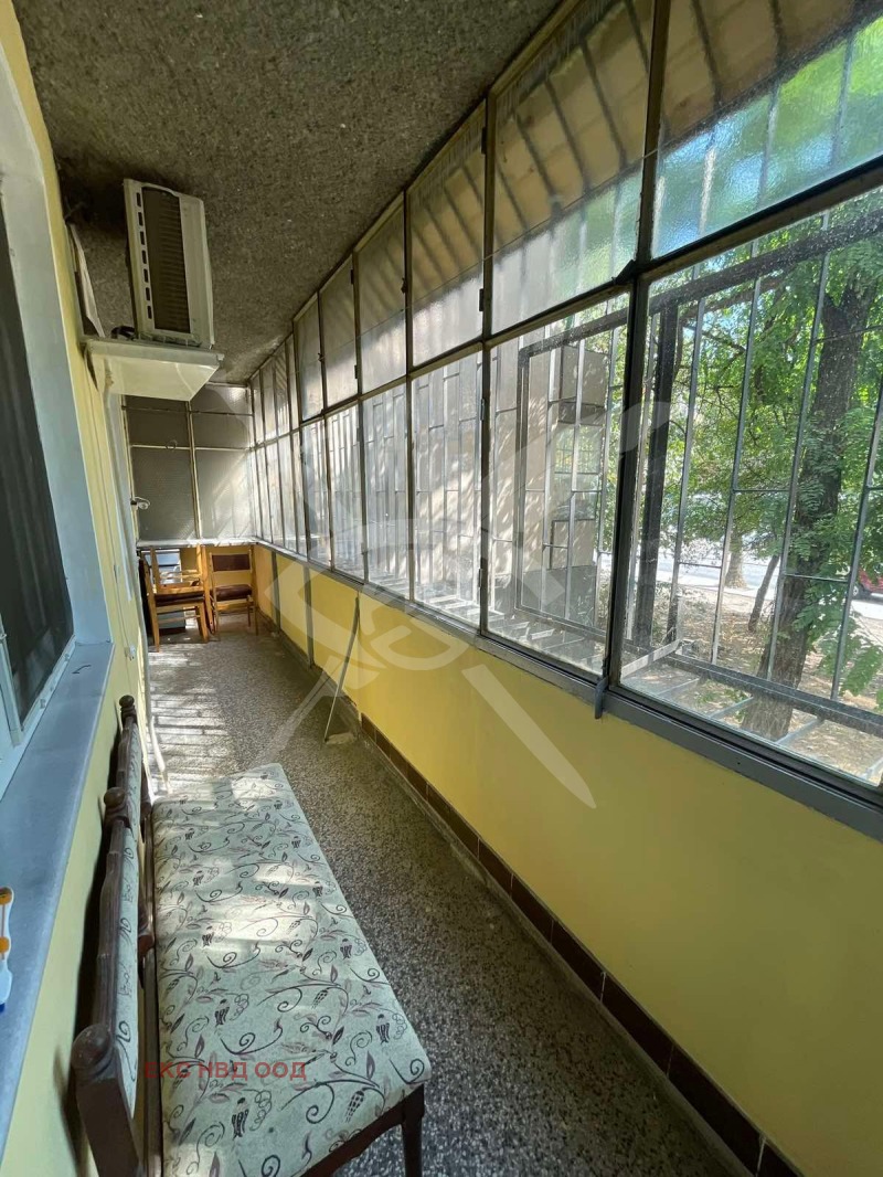En venta  3 dormitorios Plovdiv , Kyuchuk Parizh , 93 metros cuadrados | 21840506 - imagen [8]
