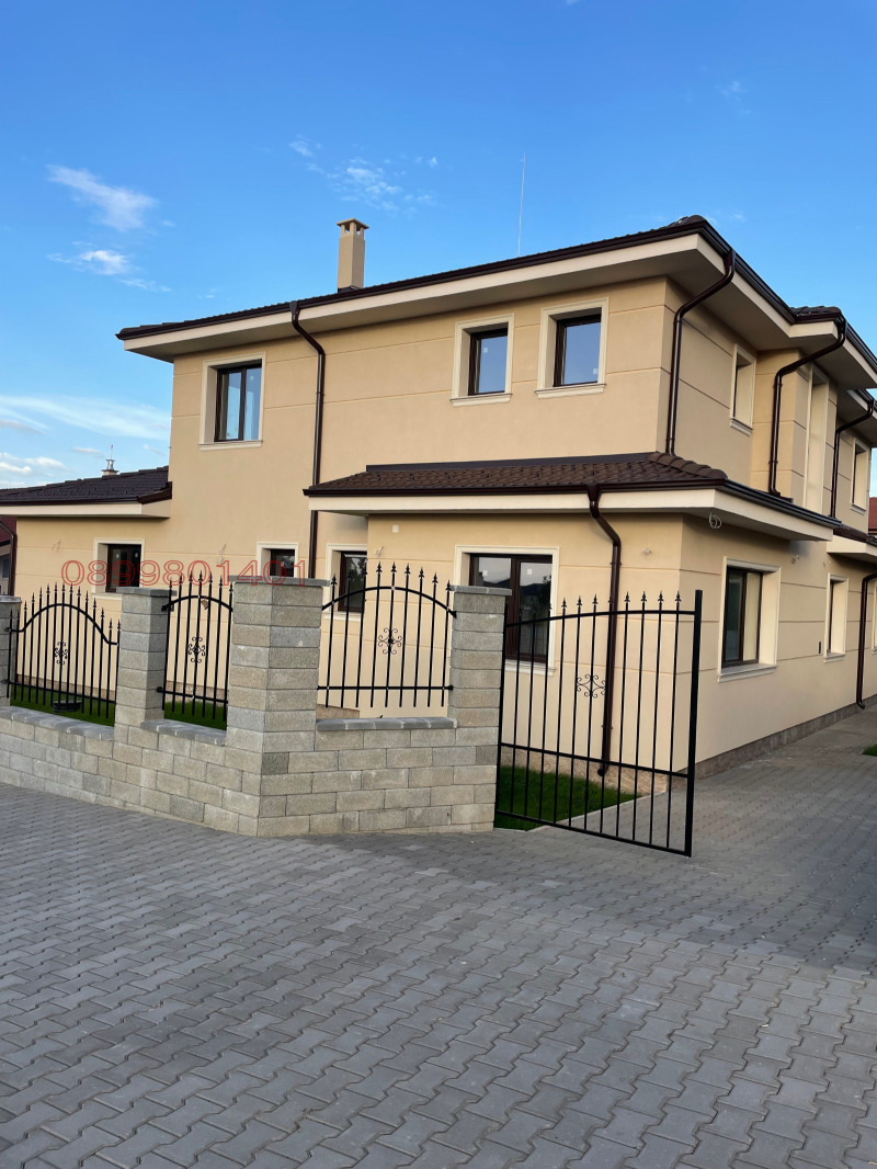 Продава КЪЩА, с. Белащица, област Пловдив, снимка 12 - Къщи - 45455433