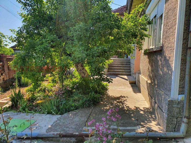 Продава КЪЩА, гр. Долна Оряховица, област Велико Търново, снимка 3 - Къщи - 52779115