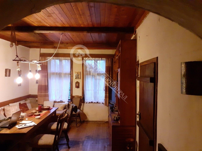 Продава КЪЩА, с. Средни колиби, област Велико Търново, снимка 4 - Къщи - 52036719