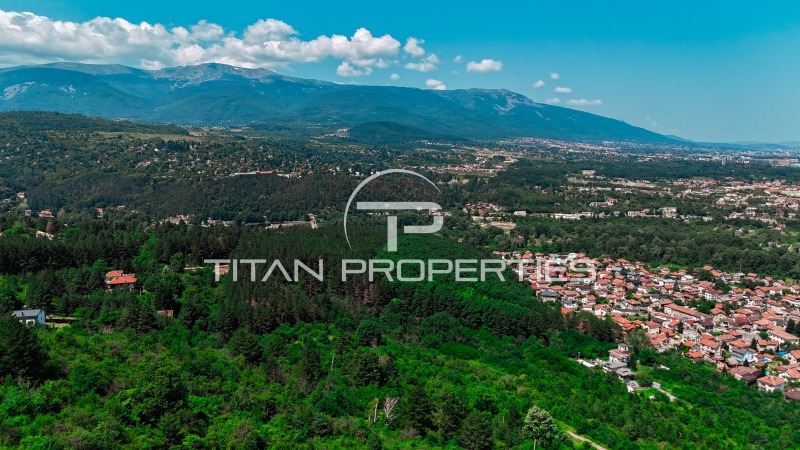 Na prodej  Spiknutí Sofia , German , 512 m2 | 58483516 - obraz [7]