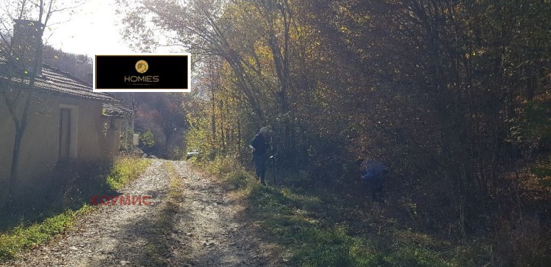 Продава ПАРЦЕЛ, гр. Априлци, област Ловеч, снимка 11 - Парцели - 52143891