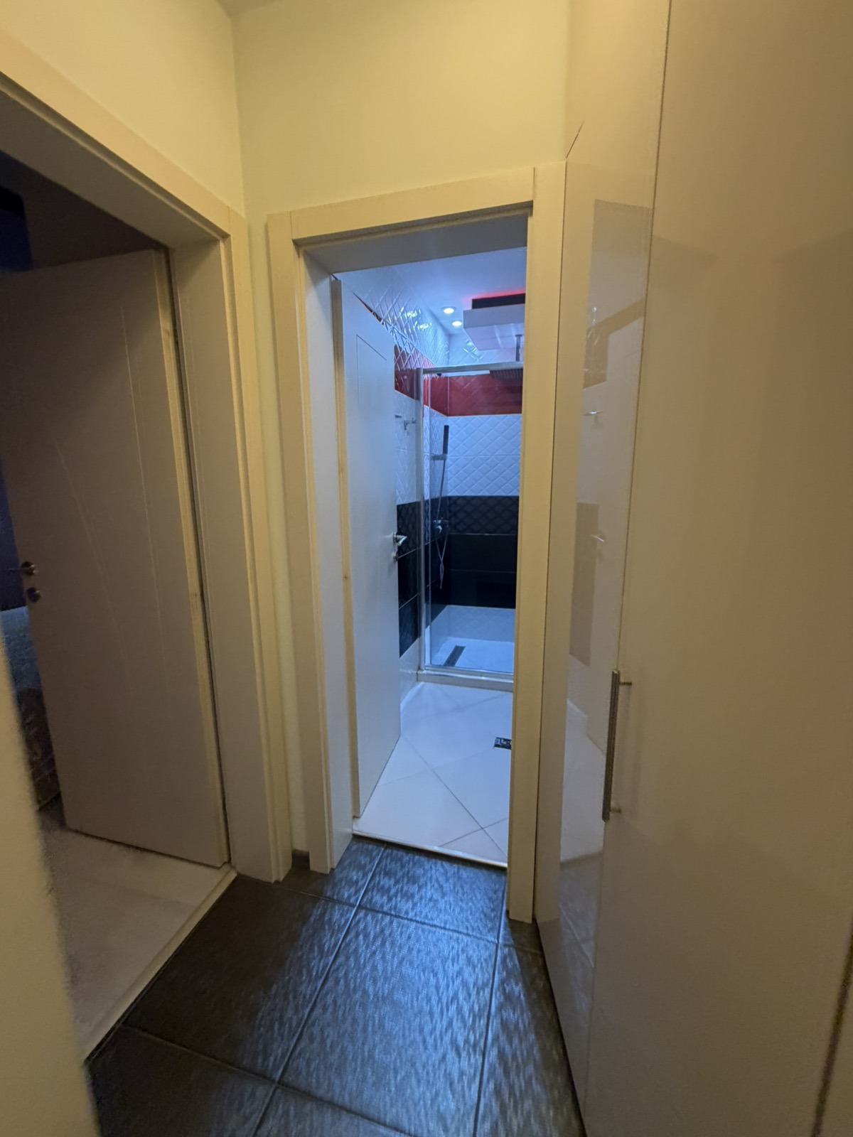 Продава 2-СТАЕН, гр. Благоевград, Освобождение, снимка 10 - Апартаменти - 55104753