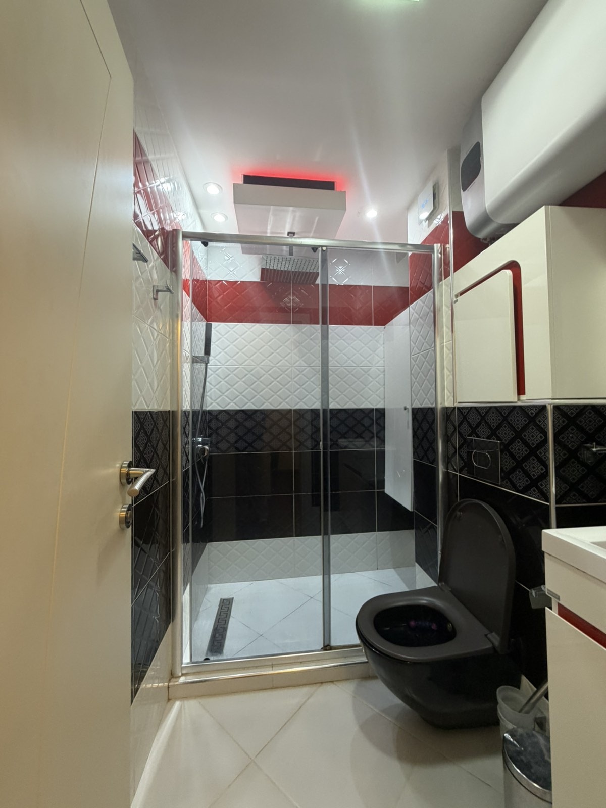 Продава 2-СТАЕН, гр. Благоевград, Освобождение, снимка 9 - Апартаменти - 55104753