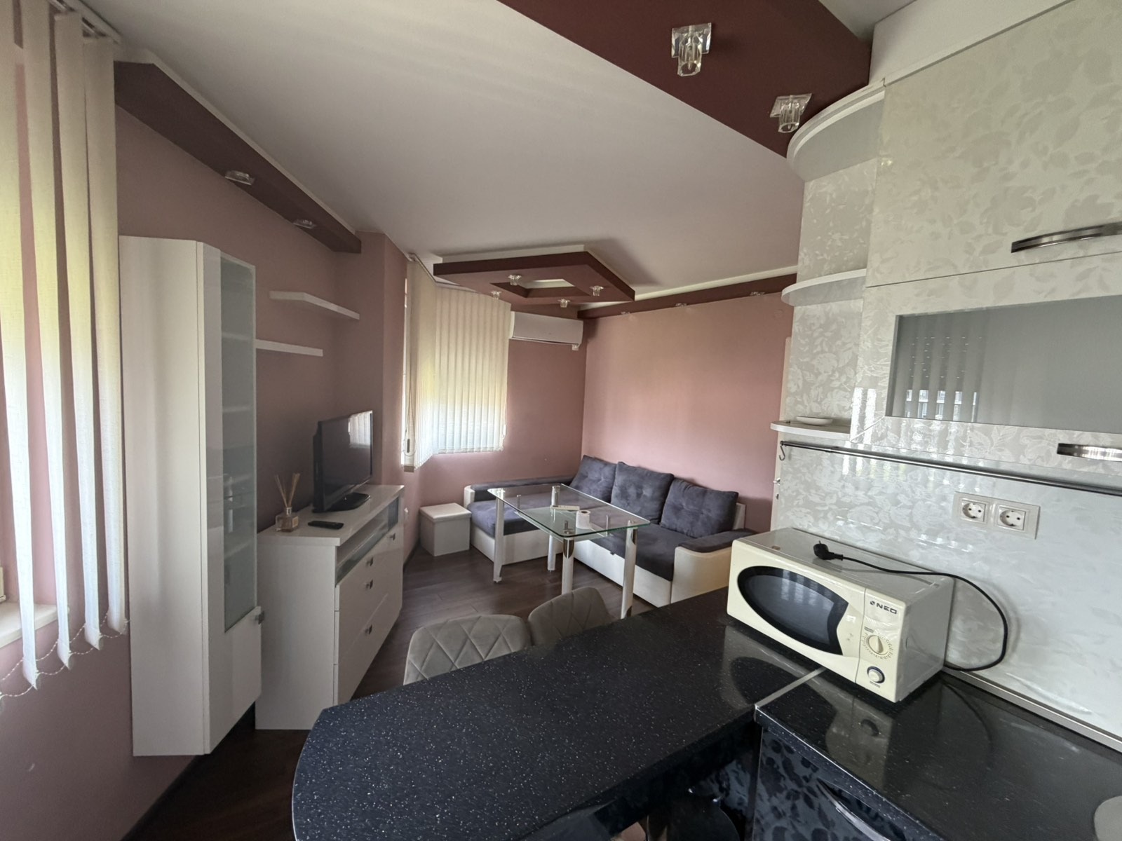 Продава 2-СТАЕН, гр. Благоевград, Освобождение, снимка 3 - Апартаменти - 55104753