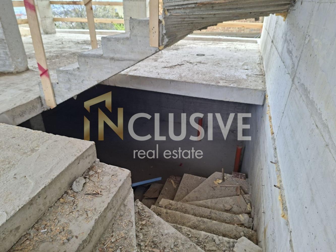 Продава КЪЩА, гр. Варна, м-т Акчелар, снимка 12 - Къщи - 54329284