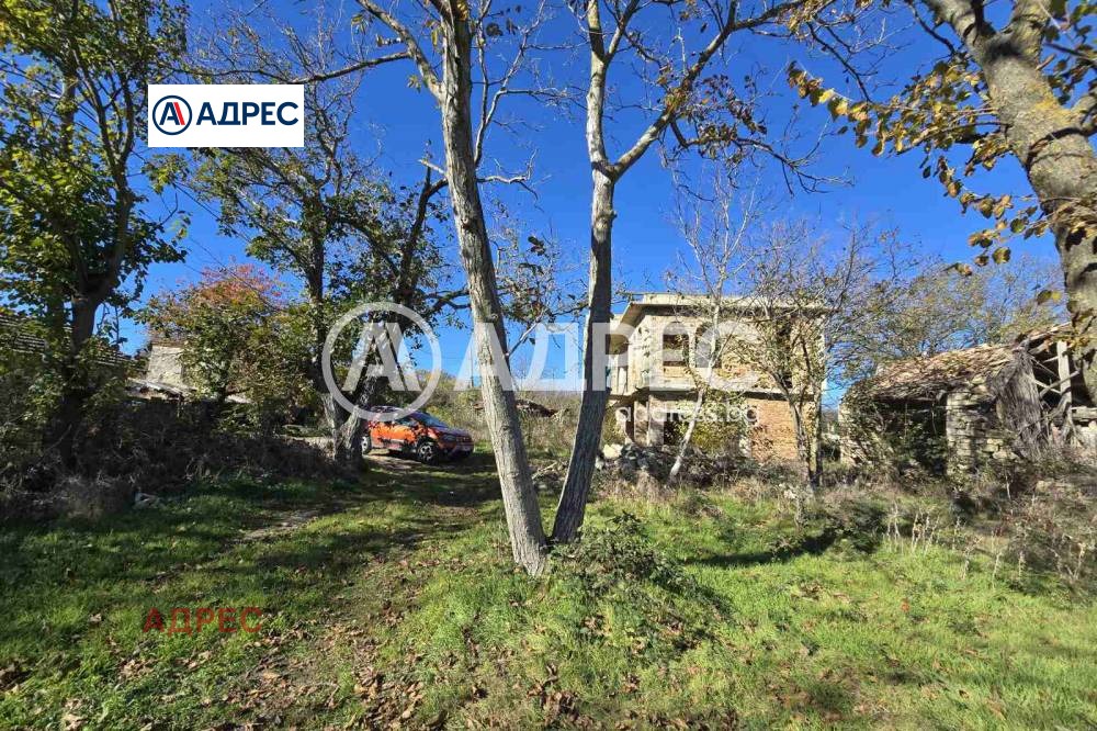 Продава ПАРЦЕЛ, с. Аврен, област Варна