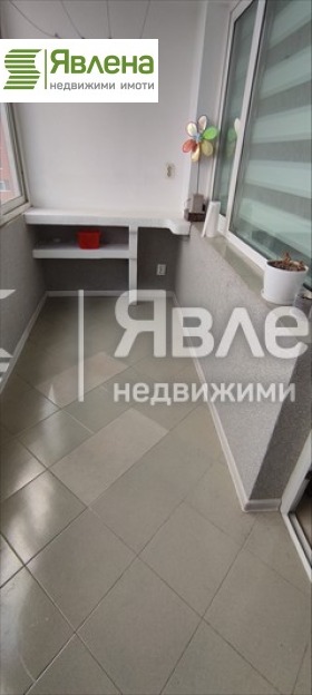 Te koop  2 slaapkamers Pernik , Iztok , 100 m² | 73754606 - afbeelding [11]