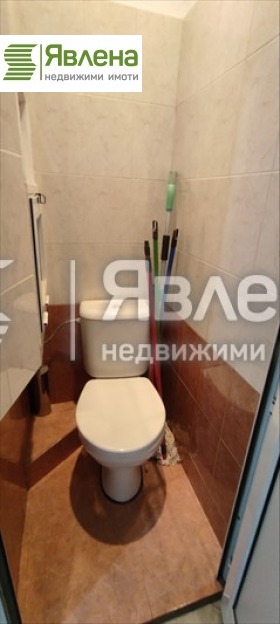 Te koop  2 slaapkamers Pernik , Iztok , 100 m² | 73754606 - afbeelding [10]