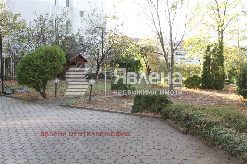 Продава ГАРАЖ, ПАРКОМЯСТО, гр. София, Студентски град, снимка 3 - Гаражи и паркоместа - 53790637