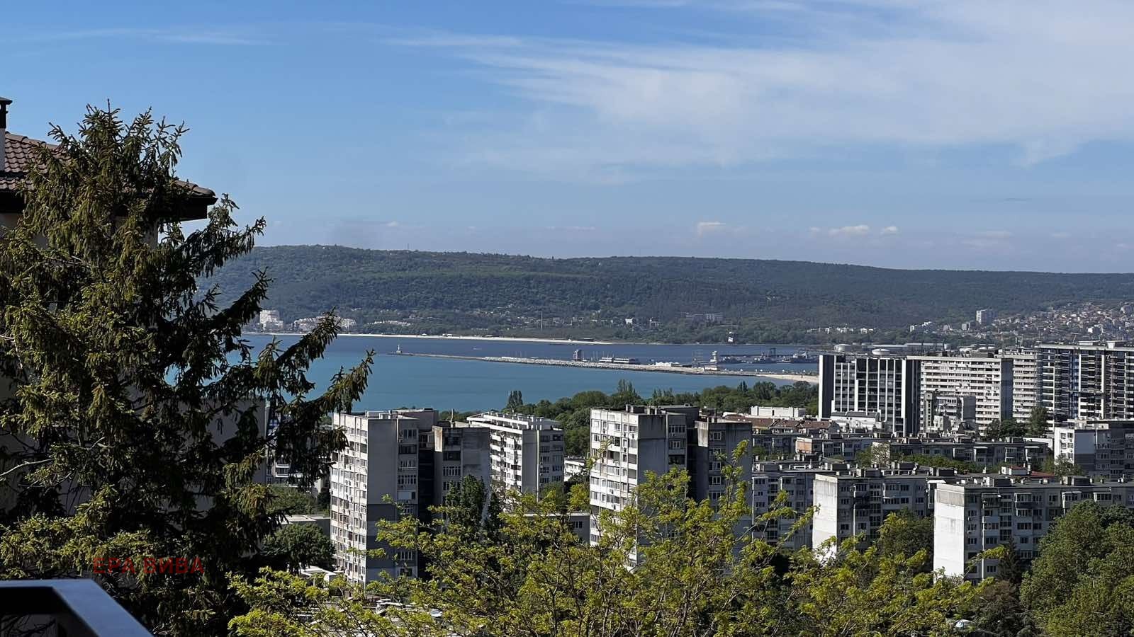 Продава 3-СТАЕН, гр. Варна, Бриз