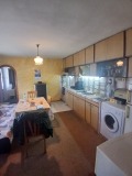Продава КЪЩА, област Плевен, с. Гривица • 219000 € / 428326.77 лв. • 22028724 8