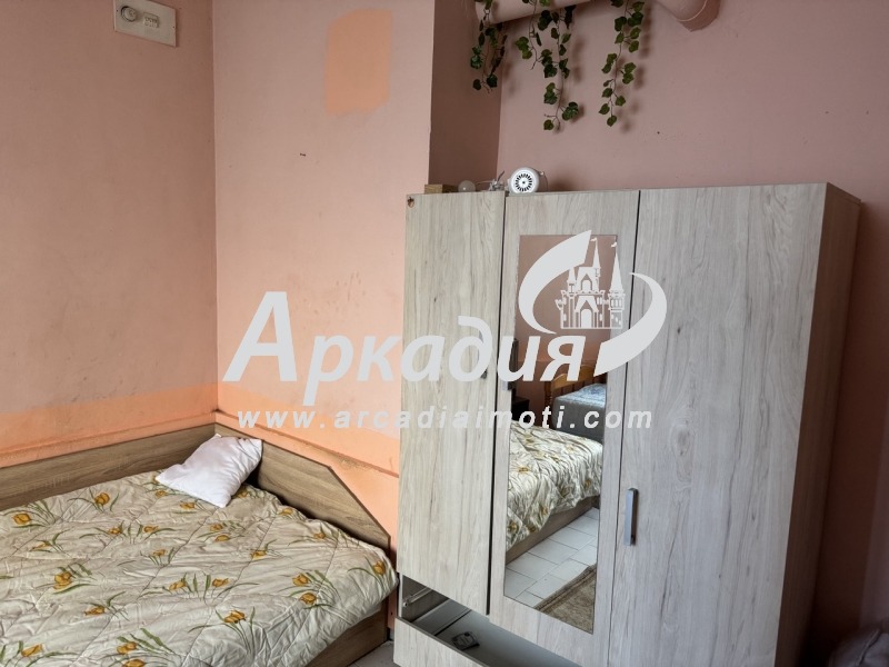 Продава  1-стаен град Пловдив , Център , 30 кв.м | 82686929 - изображение [2]