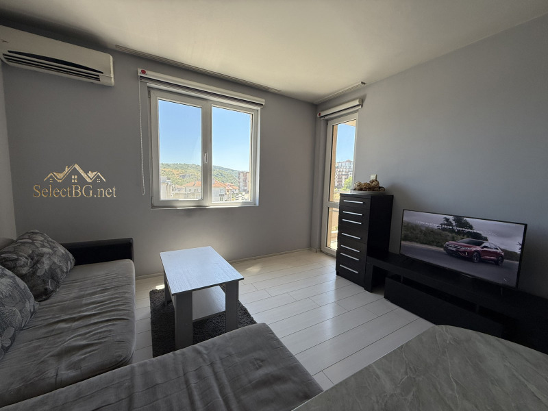 En venta  1 dormitorio Veliko Tarnovo , Tsentar , 57 metros cuadrados | 27877458