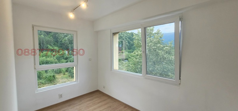 Продава 3-СТАЕН, гр. Берковица, област Монтана, снимка 3 - Апартаменти - 52780256