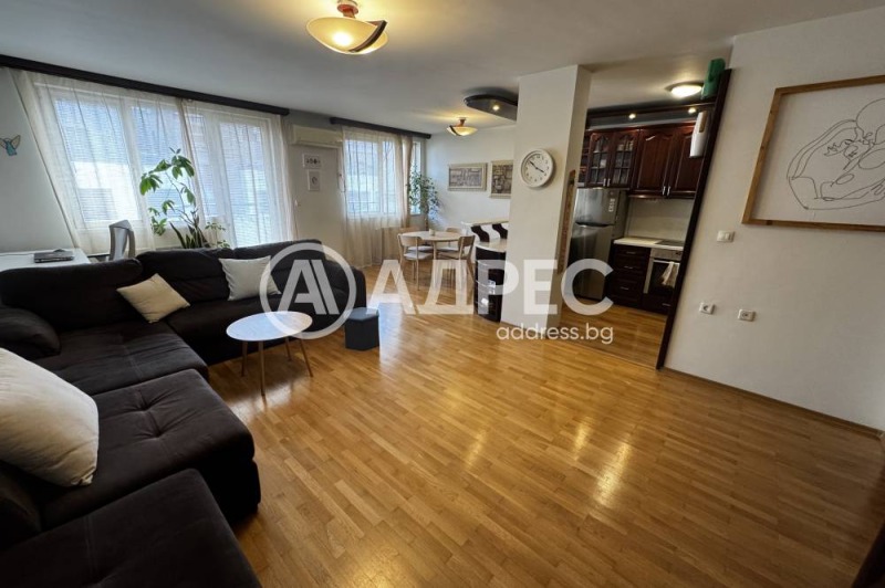 Zu verkaufen  3+ Schlafzimmer Sofia , Belite brezi , 120 qm | 62079463