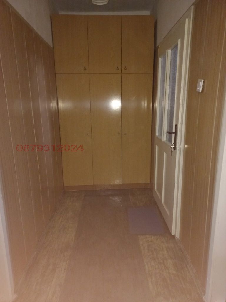 Продава ЕТАЖ ОТ КЪЩА, гр. Ловеч, Гозница, снимка 5 - Етаж от къща - 53026742