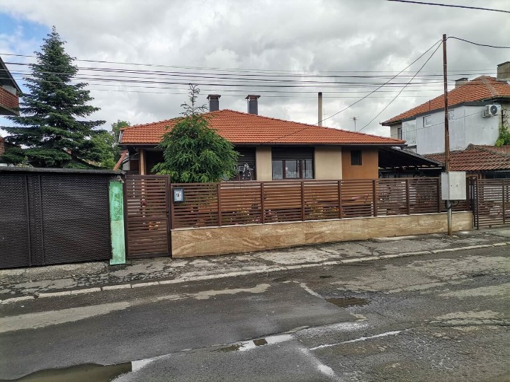 Προς πώληση  σπίτι Βυργασ , Δολνο Εζεροβο , 177 τ.μ | 27099384 - εικόνα [2]
