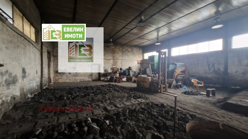 Продава ПРОМ. ПОМЕЩЕНИЕ, с. Просена, област Русе, снимка 10 - Производствени сгради - 53416524