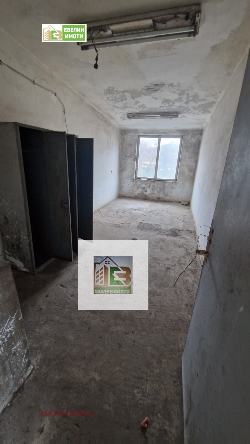 Продава ПРОМ. ПОМЕЩЕНИЕ, с. Просена, област Русе, снимка 9 - Производствени сгради - 53416524