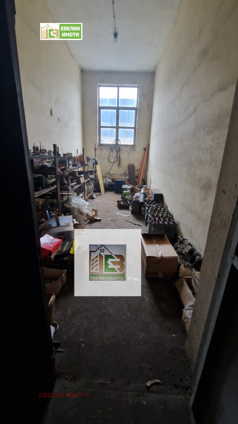 Продава ПРОМ. ПОМЕЩЕНИЕ, с. Просена, област Русе, снимка 7 - Производствени сгради - 53416524