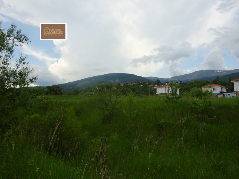Myytävänä  Juoni Sofia , Bistritsa , 3199 neliömetriä | 29748862