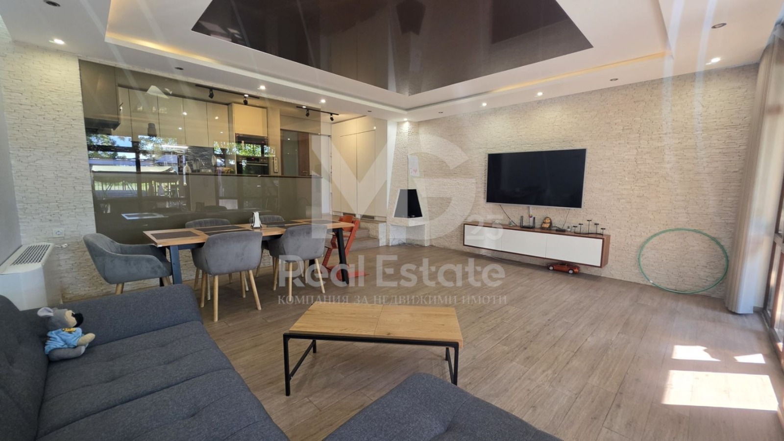 Продава КЪЩА, гр. Пловдив, Коматевско шосе, снимка 2 - Къщи - 54607995