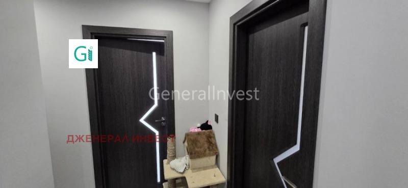 Продава МНОГОСТАЕН, гр. Благоевград, Идеален център, снимка 10 - Апартаменти - 53019403