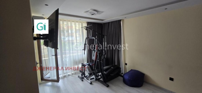 Продава МНОГОСТАЕН, гр. Благоевград, Идеален център, снимка 7 - Апартаменти - 53019403