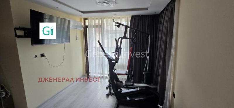 Продава МНОГОСТАЕН, гр. Благоевград, Идеален център, снимка 8 - Апартаменти - 53019403