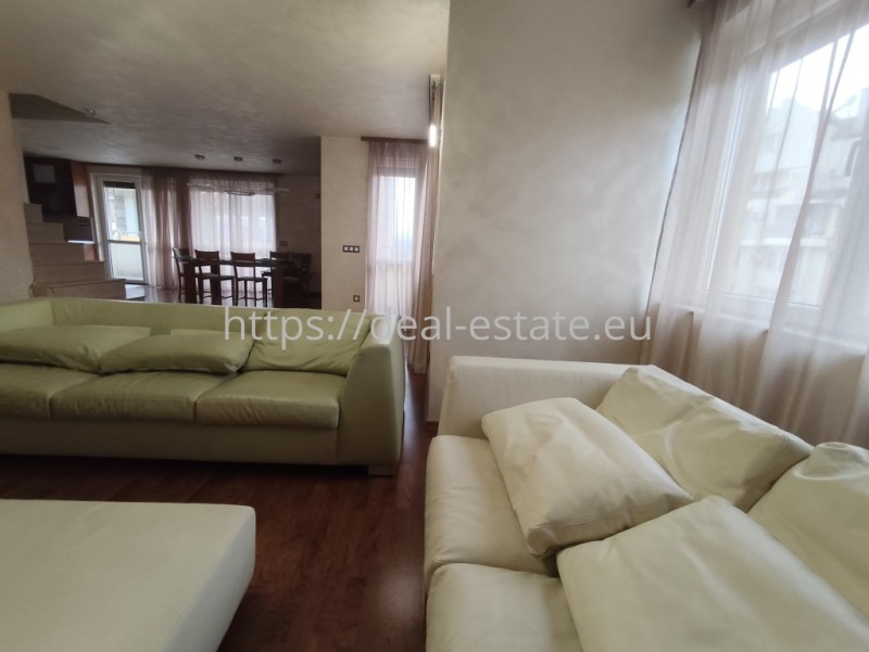 Продава МЕЗОНЕТ, гр. Благоевград, Широк център