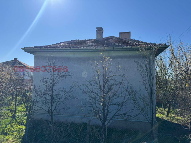Продава КЪЩА, с. Лобош, област Перник, снимка 10 - Къщи - 52785310