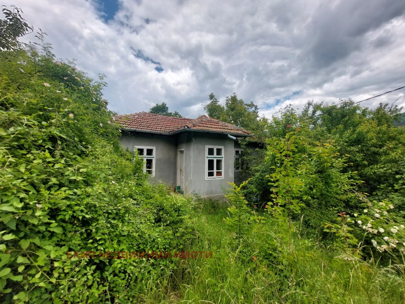 Til salgs  Hus region Sofia , Svoge , 40 kvm | 95091326