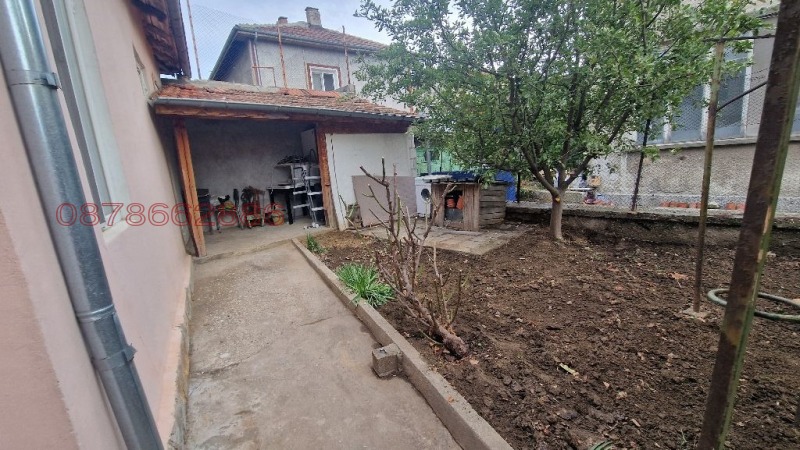 Продава КЪЩА, гр. Свищов, област Велико Търново, снимка 5 - Къщи - 52785307