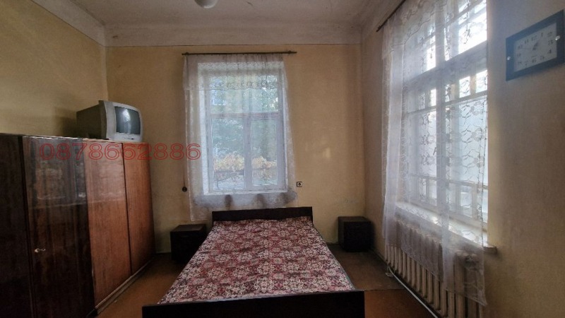 Продава КЪЩА, гр. Свищов, област Велико Търново, снимка 7 - Къщи - 52785307