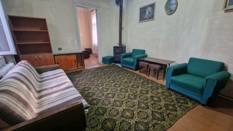 Продава КЪЩА, гр. Свищов, област Велико Търново, снимка 14 - Къщи - 52785307