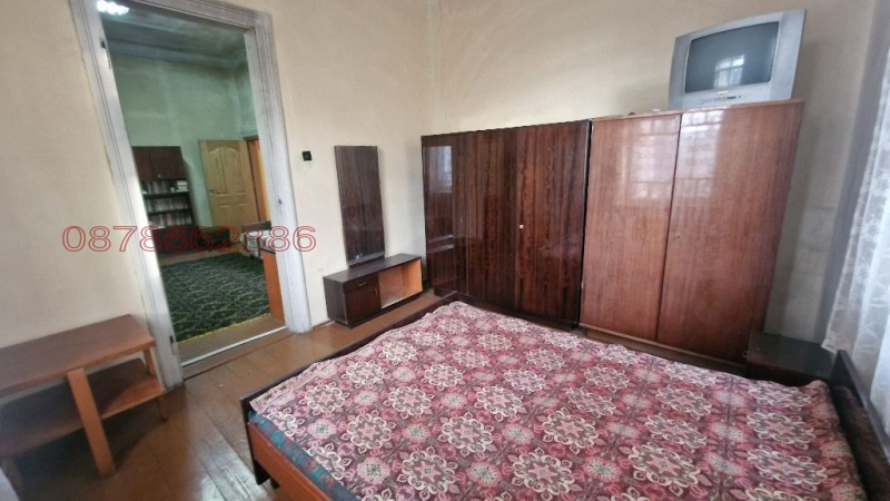 Продава КЪЩА, гр. Свищов, област Велико Търново, снимка 8 - Къщи - 52785307